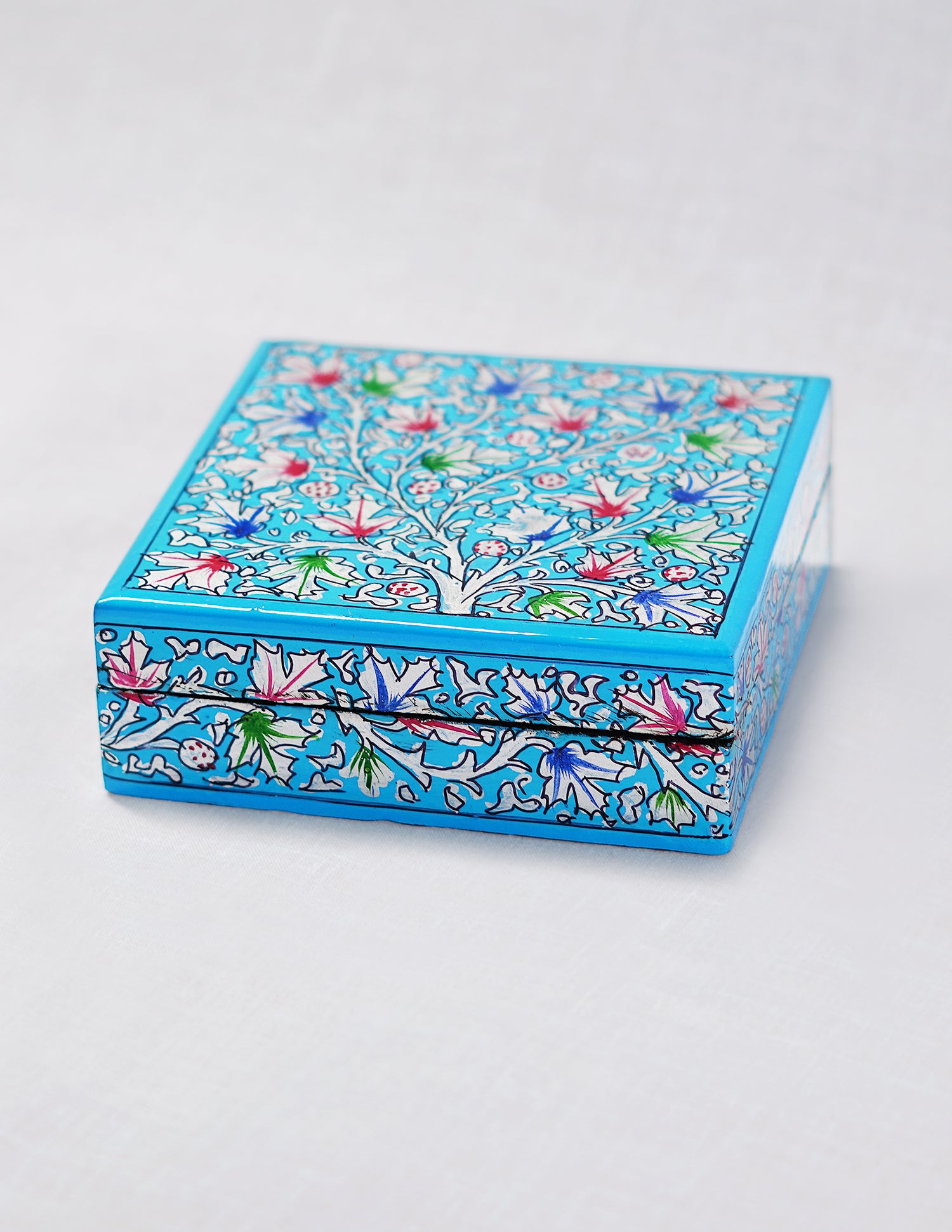 Handmade Kashmir Papier-Mâché Coaster Set — Hand-Painted Design | 11.2 cm (L) × 11.2 cm (B) × 3.5 cm (H)