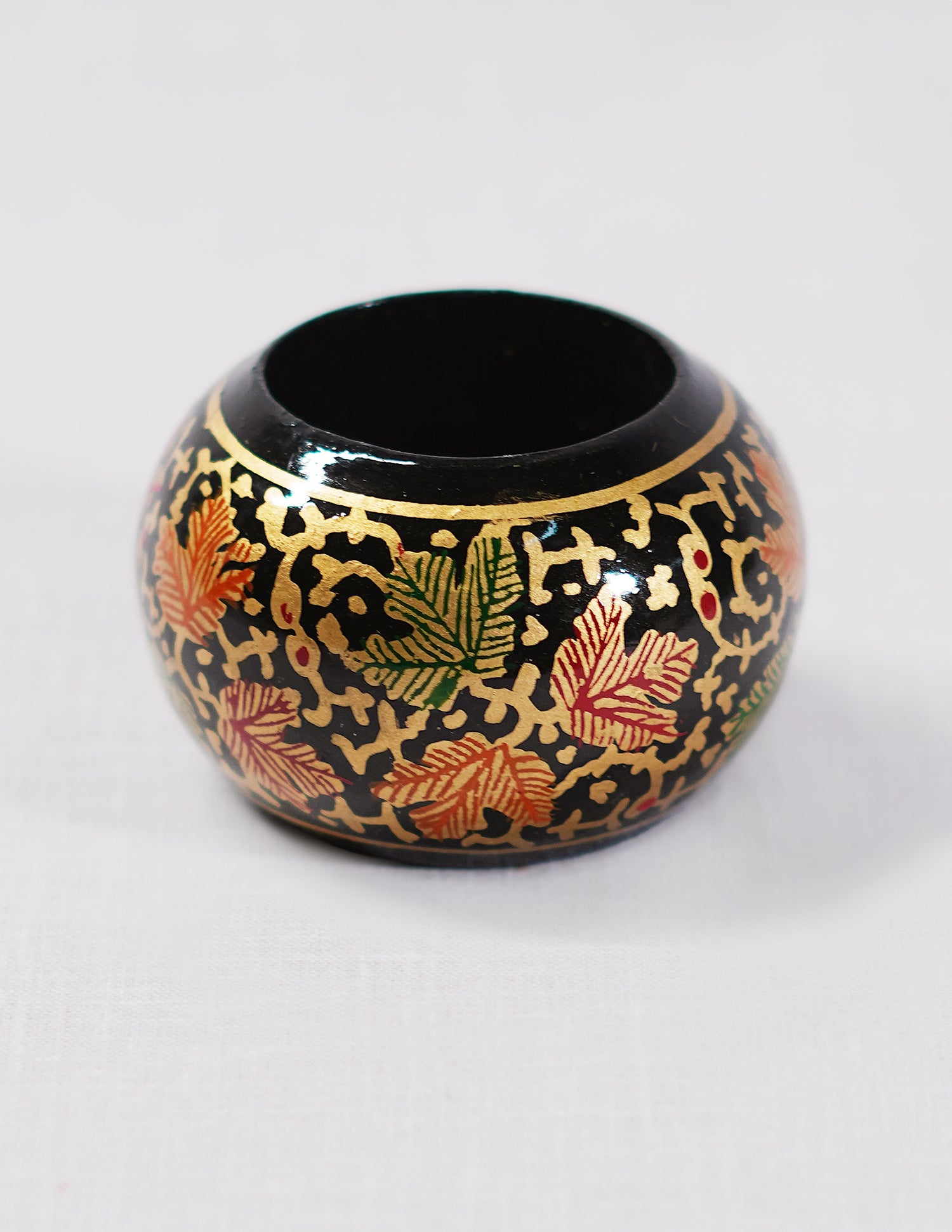 Handmade Kashmir Papier-Mâché Tissue Holder — Hand-Painted Design | Ø 3.5 cm × 3.5 cm (H)