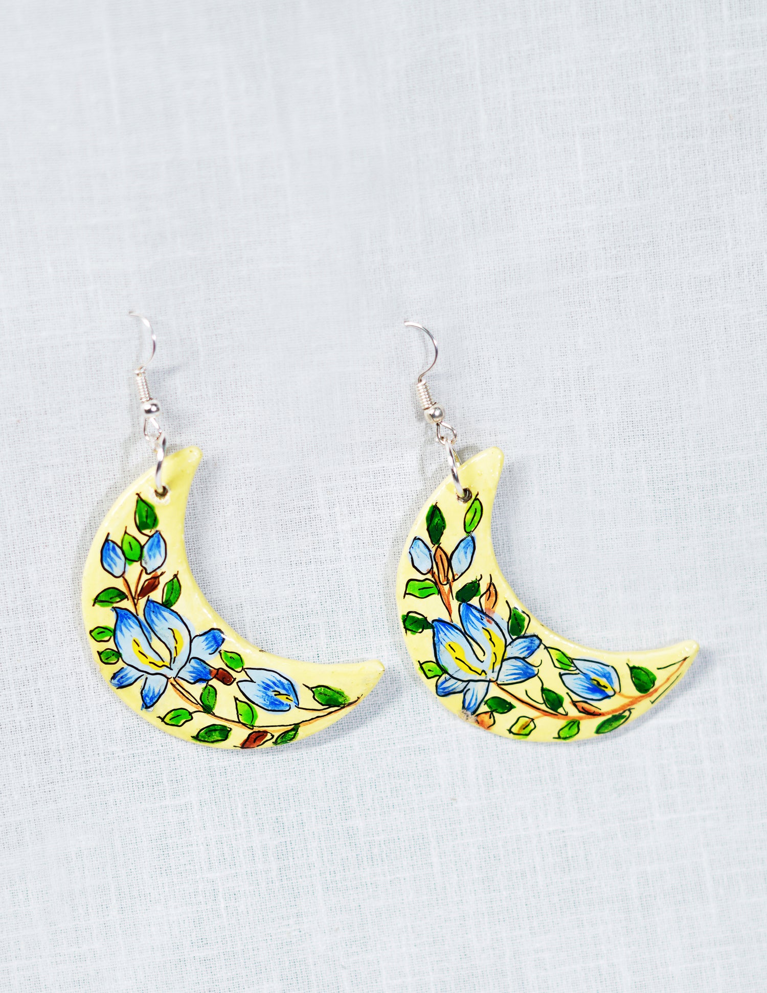 Handmade Kashmir Papier-Mâché Ear Ring (Set of 2) — Hand-Painted Design | 5 cm (L) × 2 cm (B)