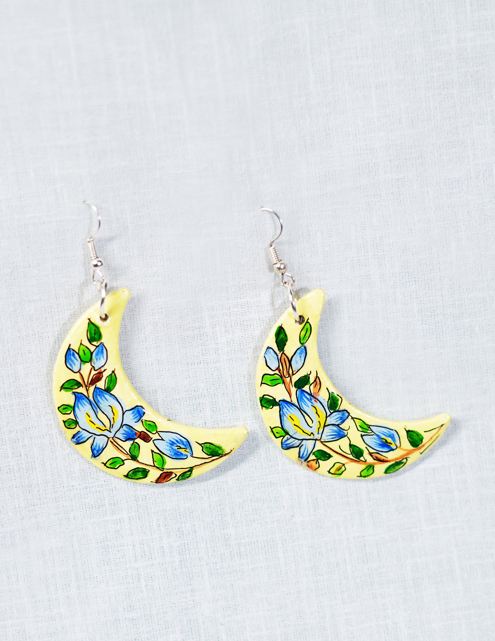 Handmade Kashmir Papier-Mâché Ear Ring (Set of 2) — Hand-Painted Design | 5 cm (L) × 2 cm (B)