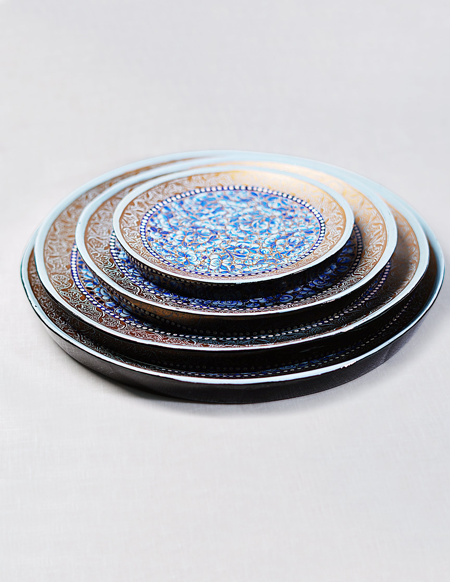 Handmade Kashmir Papier-Mâché Roti Plate / Wall Plate — Hand-Painted Design | Ø 15 cm, Ø 20 cm, Ø 25 cm &amp; Ø 28 cm (set of 4 plates)