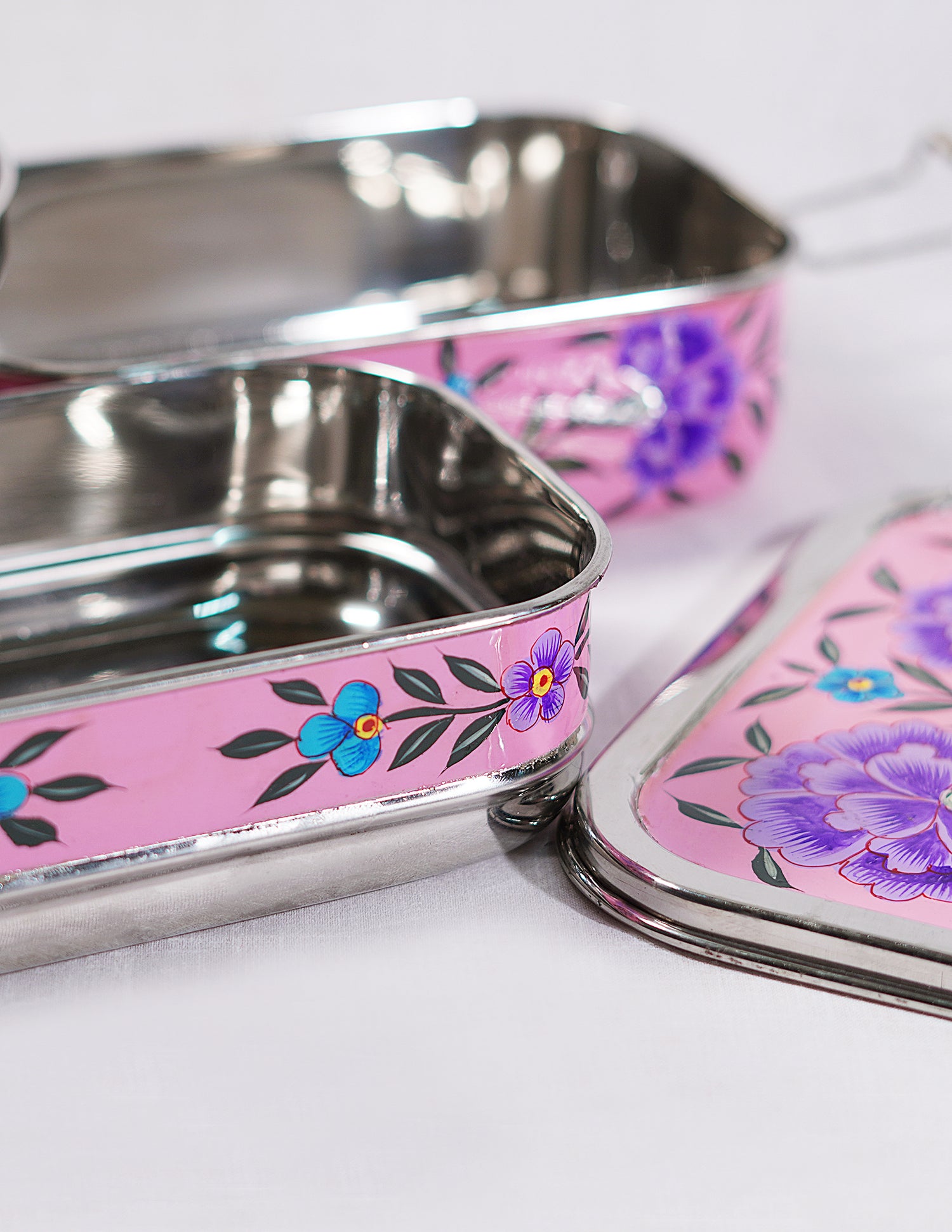 Handmade Kashmir Papier-Mâché Tiffen Box — Hand-Painted Design | 11.5 cm (L) × 17.5 cm (B) × 8 cm (H)