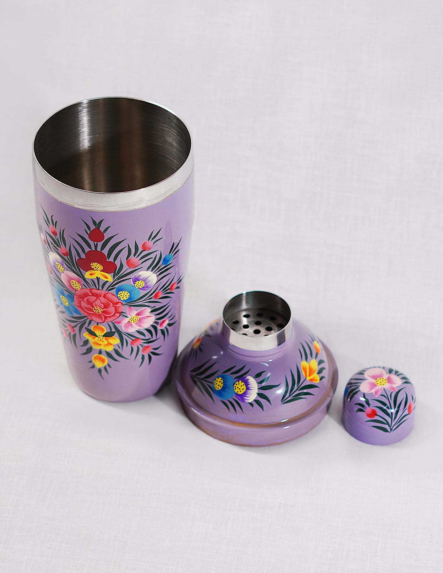 Handmade Kashmir Papier-Mâché Cocktail Shaker — Hand-Painted Design | Ø 8.5 cm × 24 cm (H)