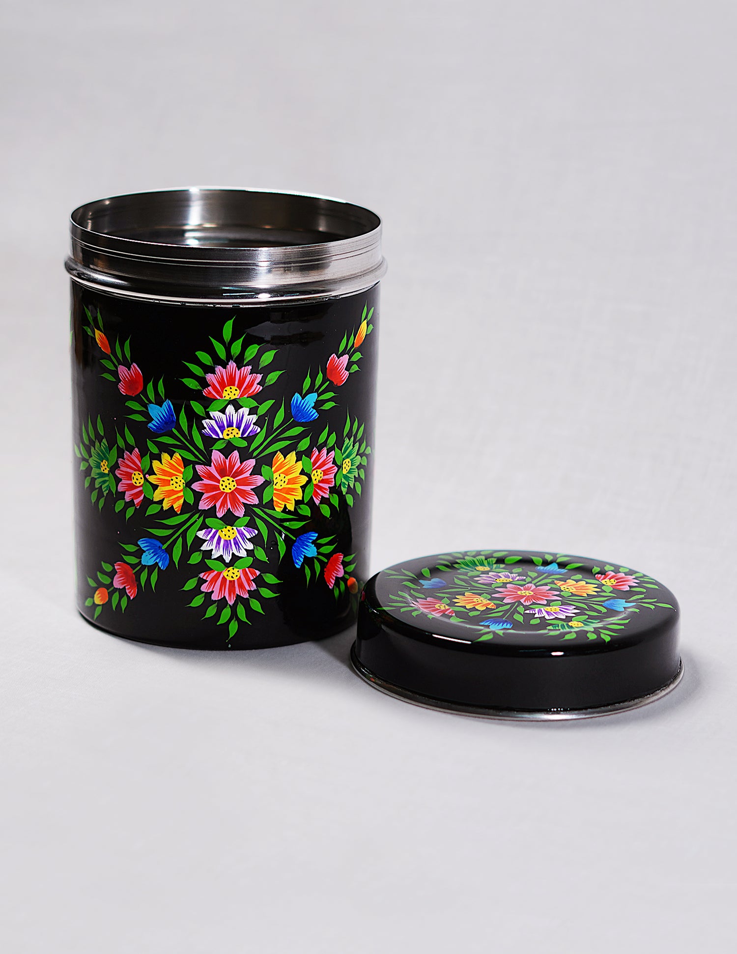 Handmade Kashmir Papier-Mâché Canister Box — Hand-Painted Design | Ø 10.5 cm × 15 cm (H)