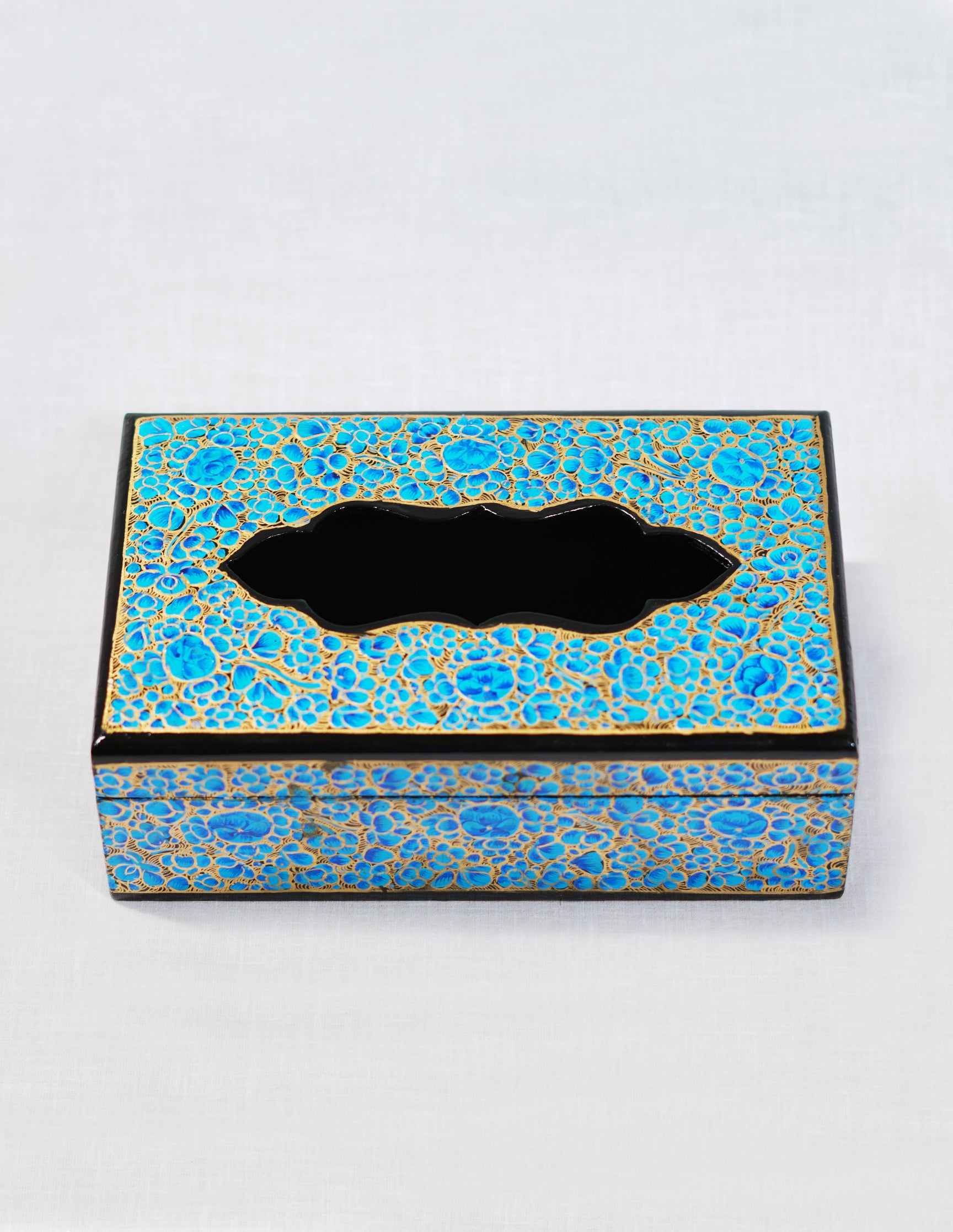 Handmade Kashmir Papier-Mâché Tissue Box — Hand-Painted Design | 12.5 cm (L) × 20 cm (B) × 7 cm (H)