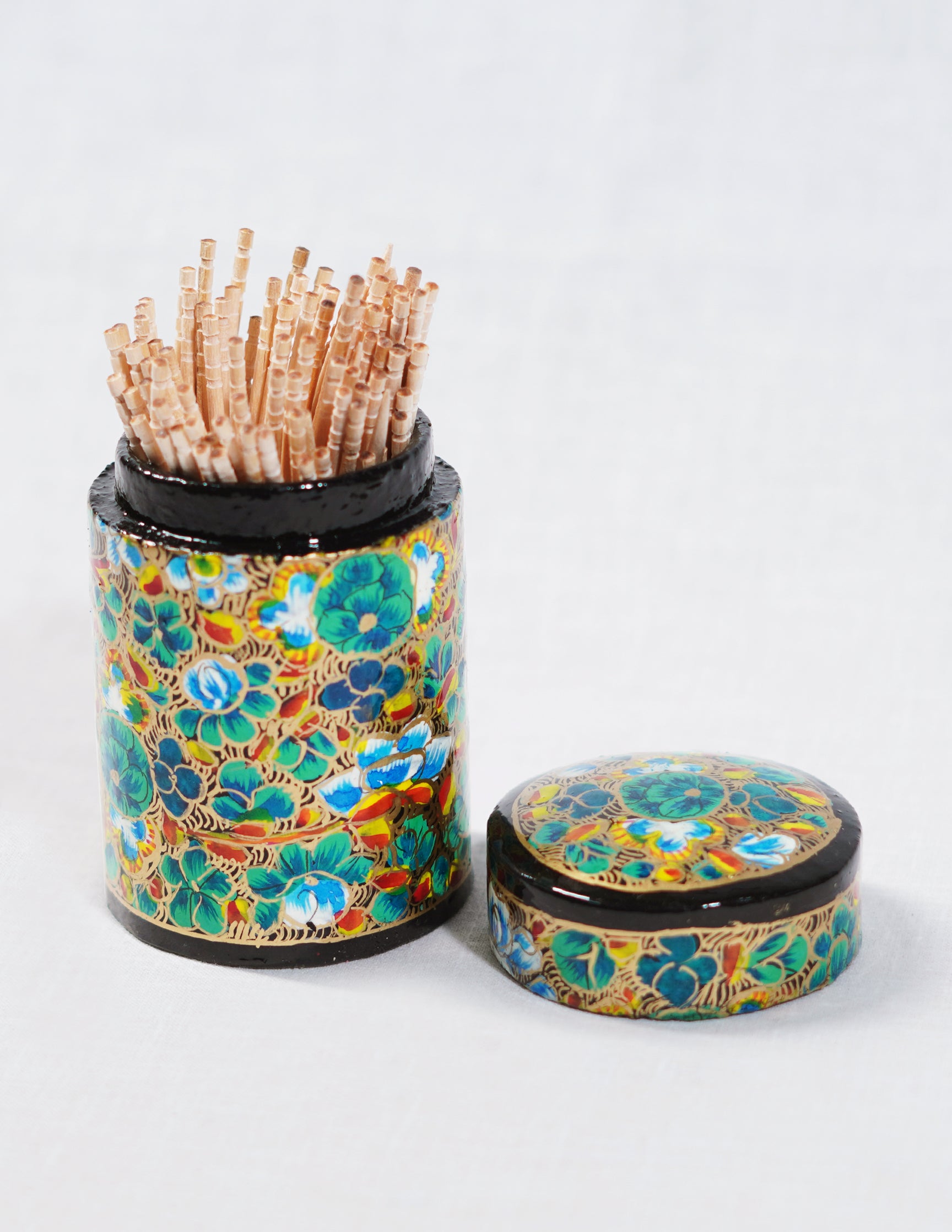 Handmade Kashmir Papier-Mâché Toothpick Holder — Hand-Painted Design | Ø 4 cm × 7 cm (H)