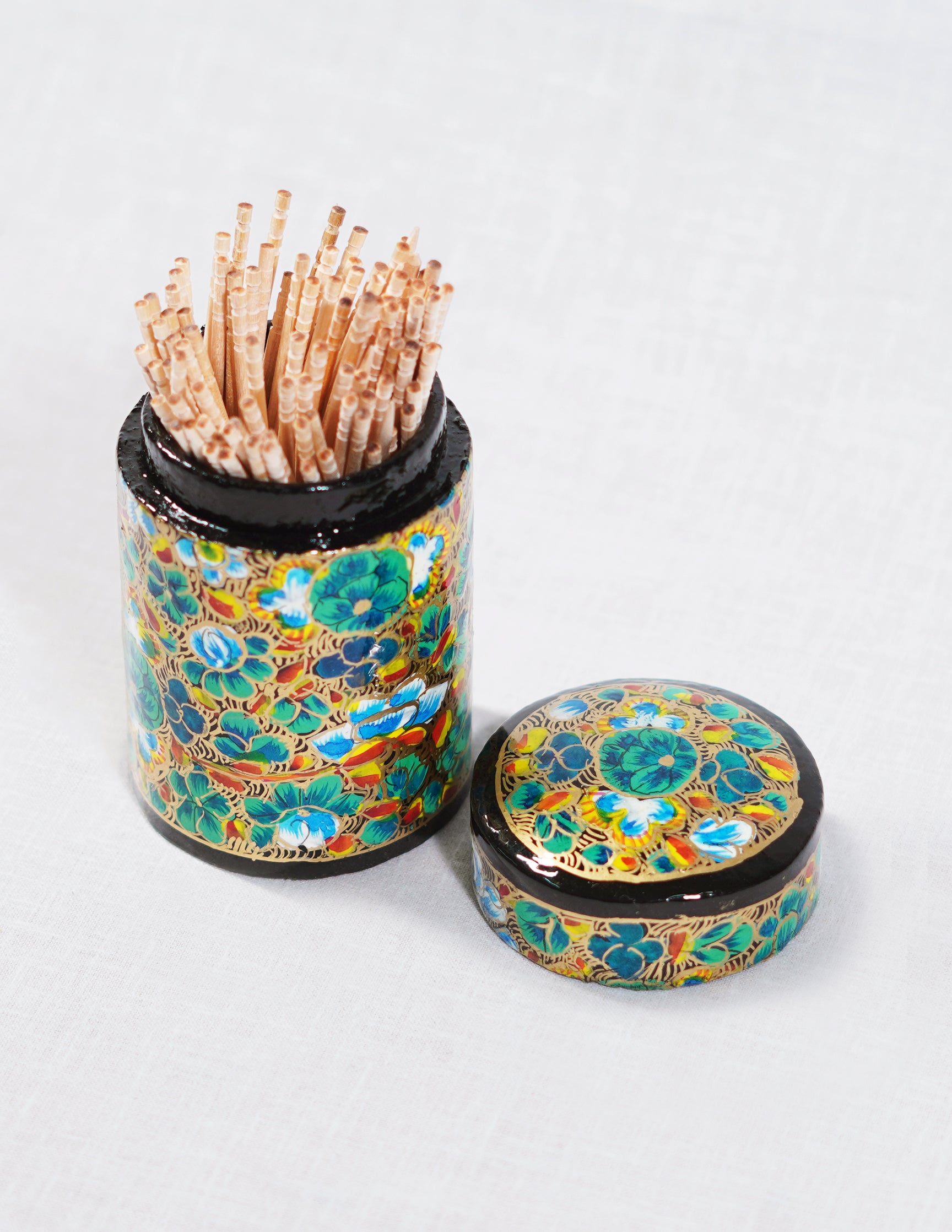 Handmade Kashmir Papier-Mâché Toothpick Holder — Hand-Painted Design | Ø 4 cm × 7 cm (H)