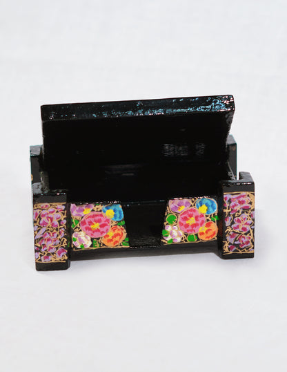 Handmade Kashmir Papier-Mâché Card Box — Hand-Painted Design | 8 cm (L) × 11.5 cm (B) × 4.25 cm (H)