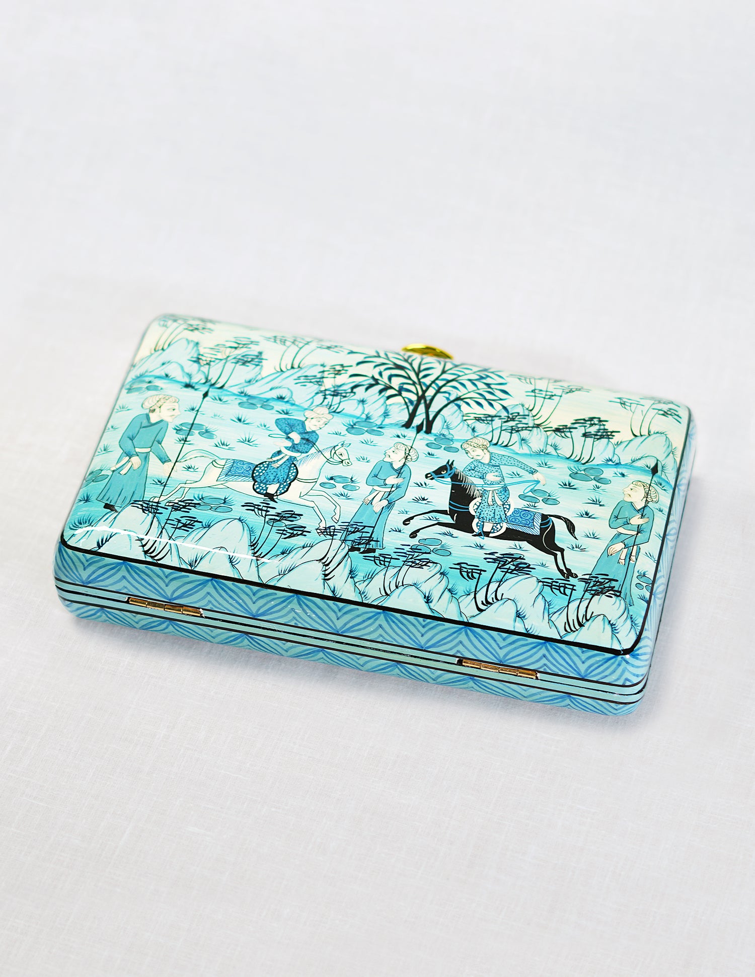 Handmade Kashmir Papier-Mâché Rectangular Clutch — Hand-Painted Design | 12.5 cm (L) × 20 cm (B) × 3.5 cm (H)