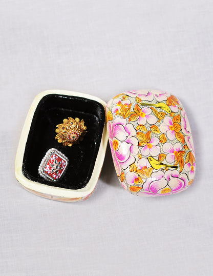Handmade Kashmir Papier-Mâché Trinket Box — Hand-Painted Design | 9.25 cm (L) × 12 cm (B) × 5.5 cm (H)