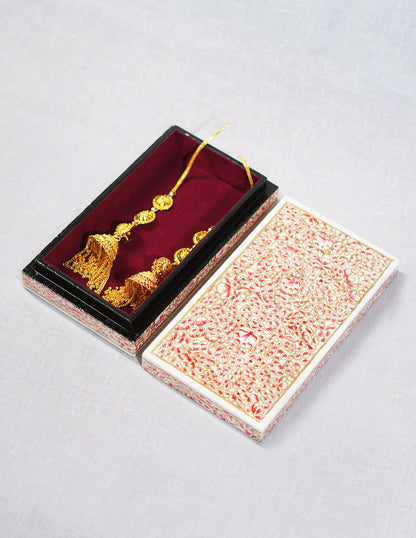 Handmade Kashmir Papier-Mâché Flat Box — Hand-Painted Design | 10 cm (L) × 17.5 cm (B) × 3.5 cm (H)