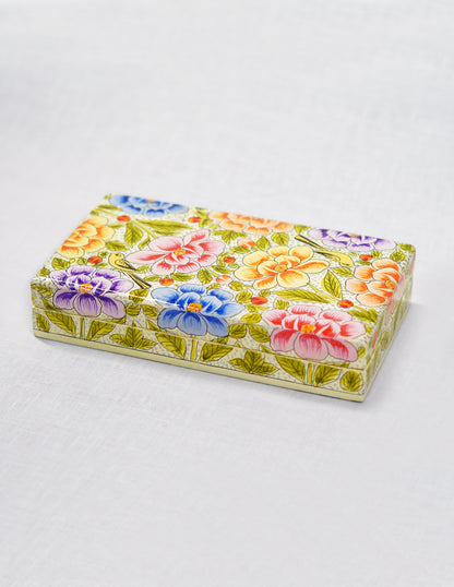 Handmade Kashmir Papier-Mâché Flat Box — Hand-Painted Design | 10 cm (L) × 17.5 cm (B) × 3.5 cm (H)