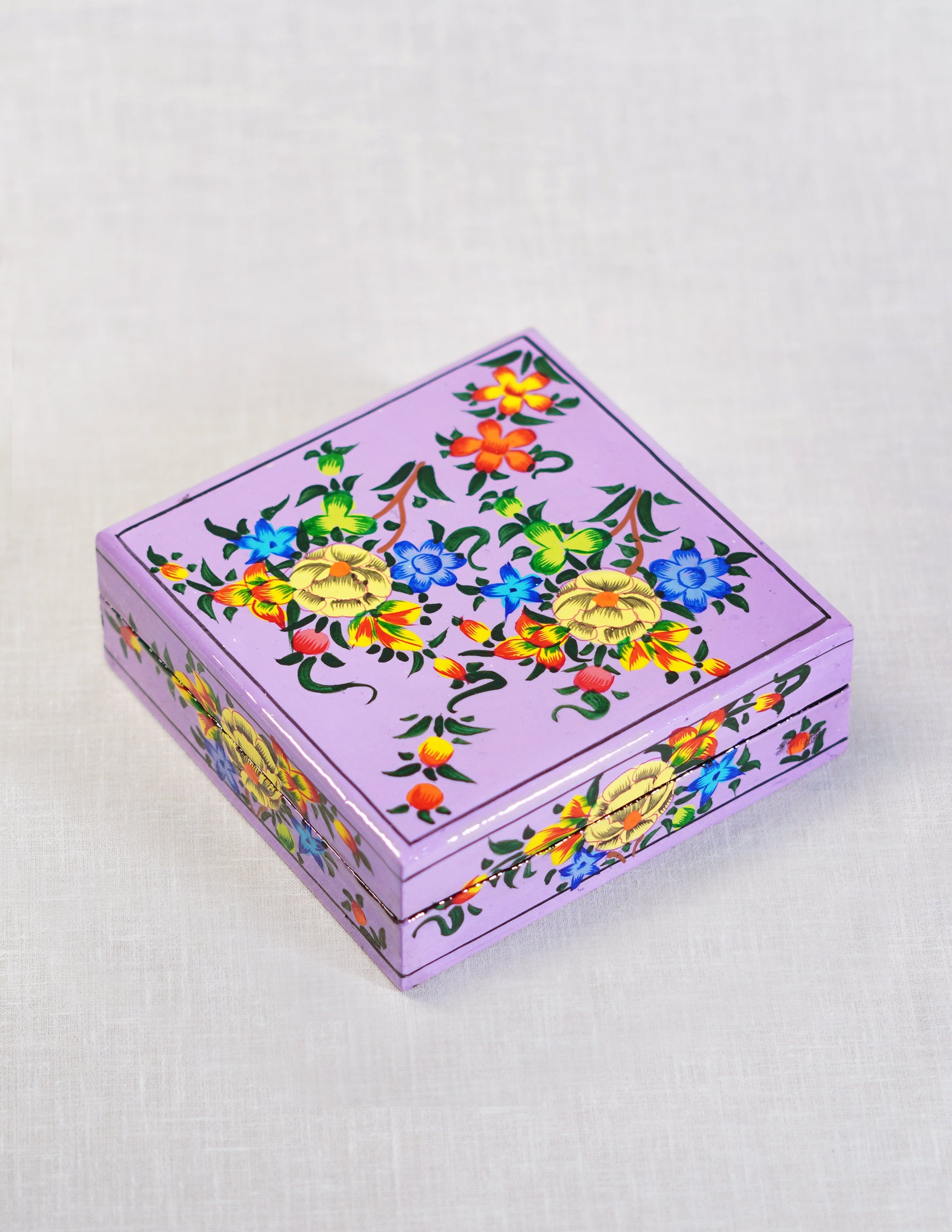 Handmade Kashmir Papier-Mâché Coaster Set — Hand-Painted Design | 11 cm (L) × 11 cm (B) × 3.5 cm (H)