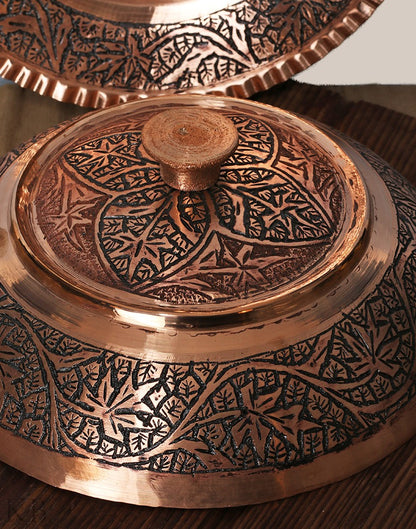 Kandkaari Copper Plate With Lid - KashmirBox.com