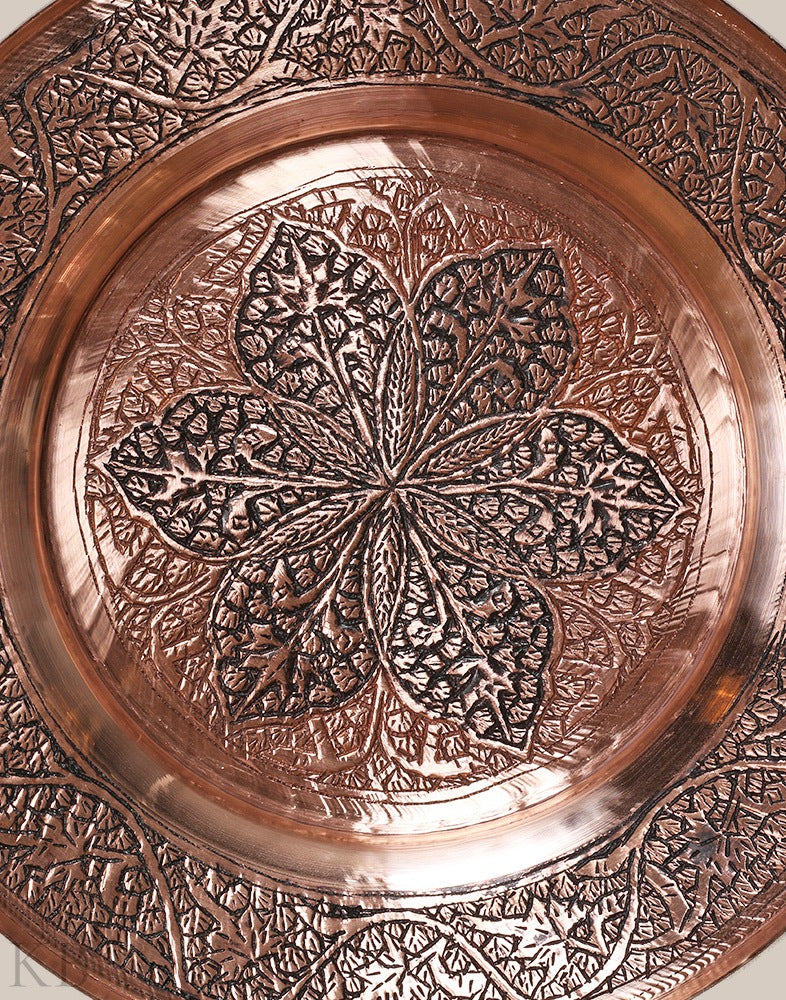 Floral Design Engraved Trami Sarposh - KashmirBox.com