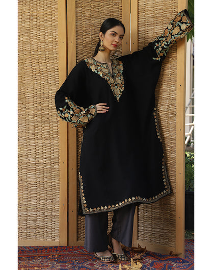 Black Aari Embroidered Woolen Phiran - KashmirBox.com