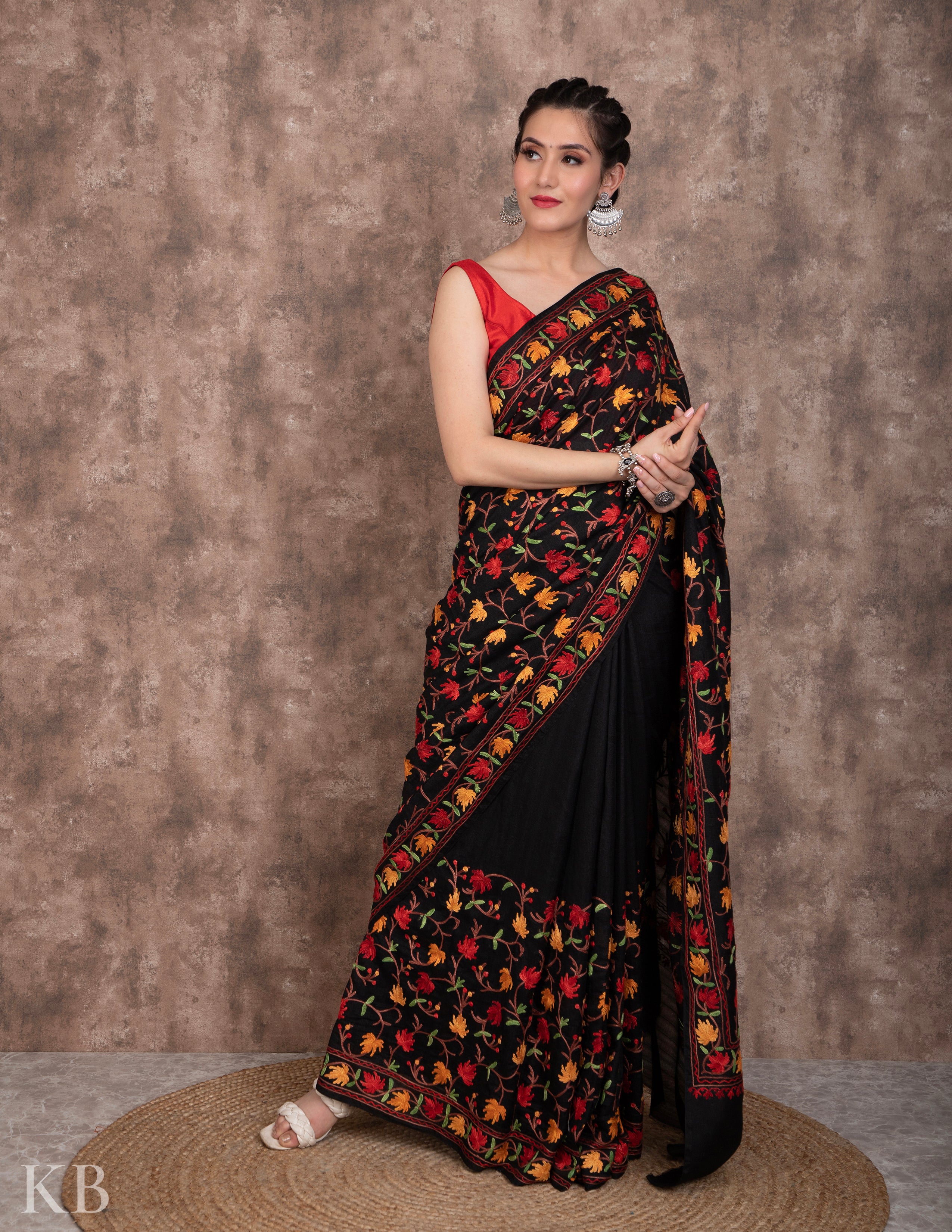 Red and Black combination pure silk saree is Pasapali with terracotta