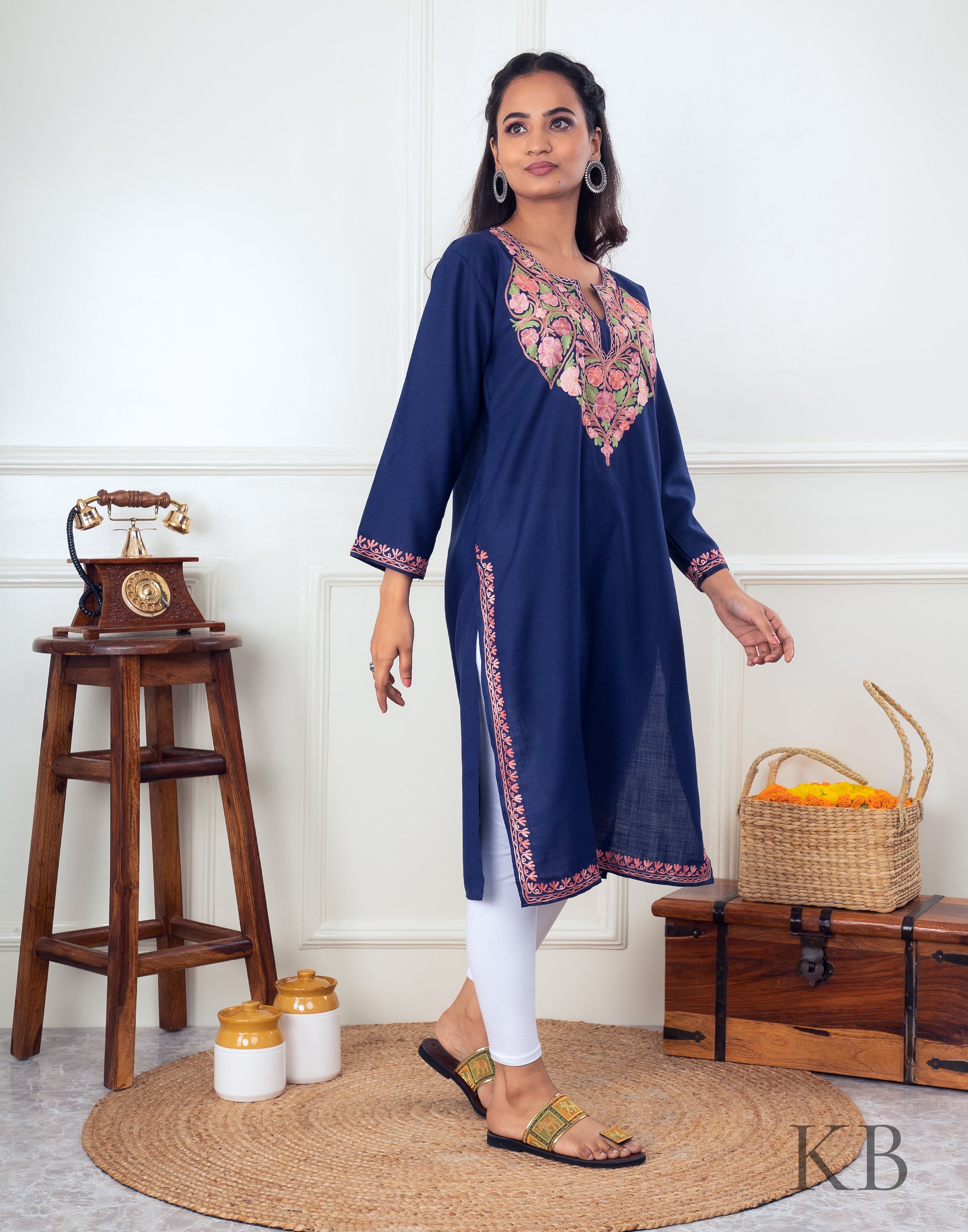 Anarkali Suit: Shop Anarkali Suit Mumbai | Indian Anarkali Suit Online in UK  | Velvet dress designs, Designer kurti patterns, Simple kurti designs