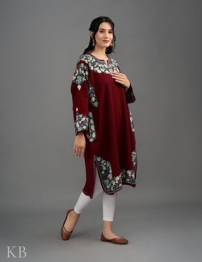 Maroon Gracious Designed Aari Embroidered Fine Wool Phiran - Kashmir Box
