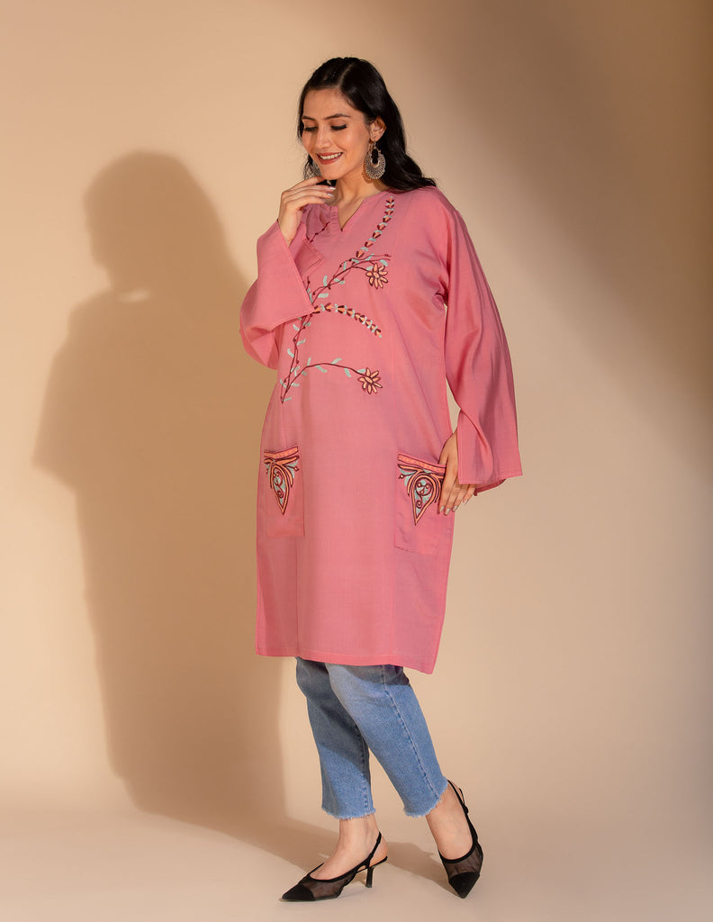 Zahra Aari Embroidered Pink Frosting Kurti - Kashmir Box