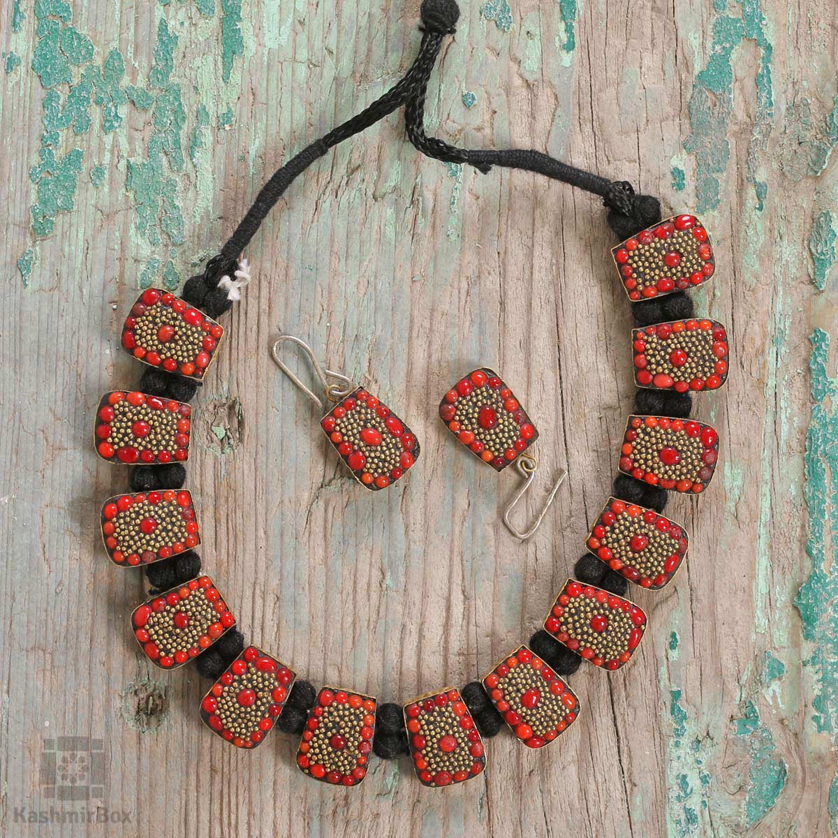 Red Bead Handmade Necklace Set - Kashmir Box