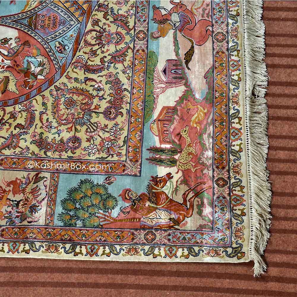 White Taj Mahal Silk Carpet - KashmirBox.com